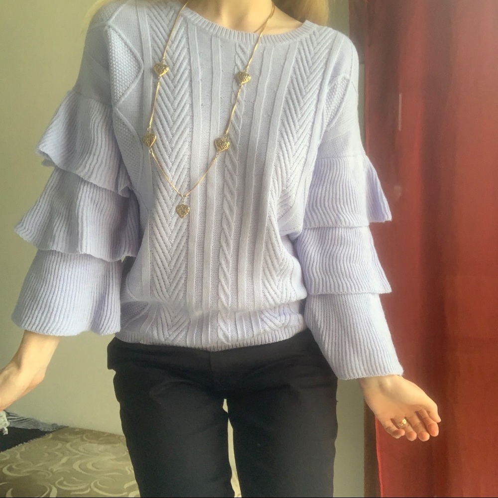 Table eight lilac sweater, new w tags, small - Picture 3 of 7